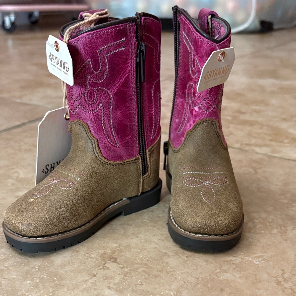 Shyanne Kids' Fuchsia and Tan Western Cowboy Boots - Picture 4 of 11